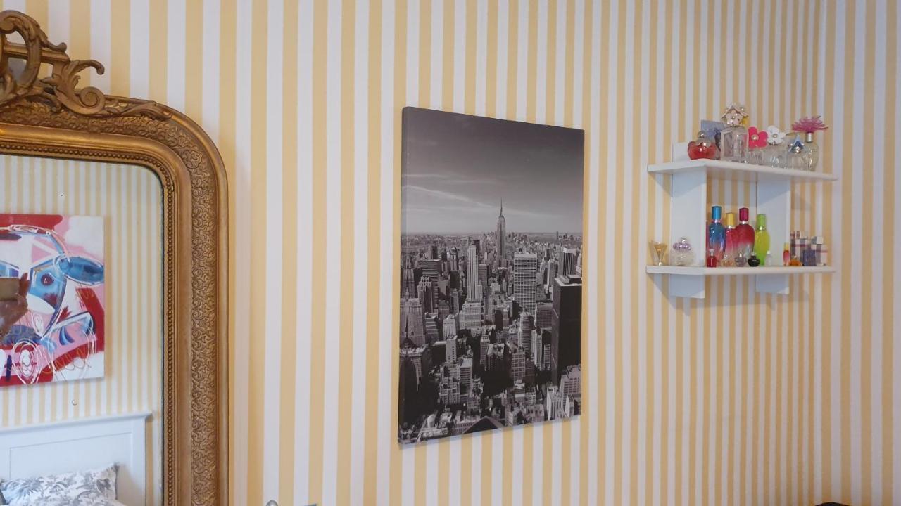 La Maison D'Hotes De Constance เลอม็องส์ ภายนอก รูปภาพ